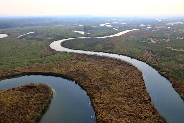 The First Estimate of Peatland Coverage in Angola