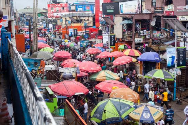 Si bien la urbanización ha enriquecido a los africanos, no se han beneficiado tanto