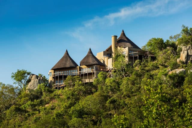 The Best Resorts in the World according to the Conde Nast 2023 Readers’ Choice Awards Feature Two South African Lodges
