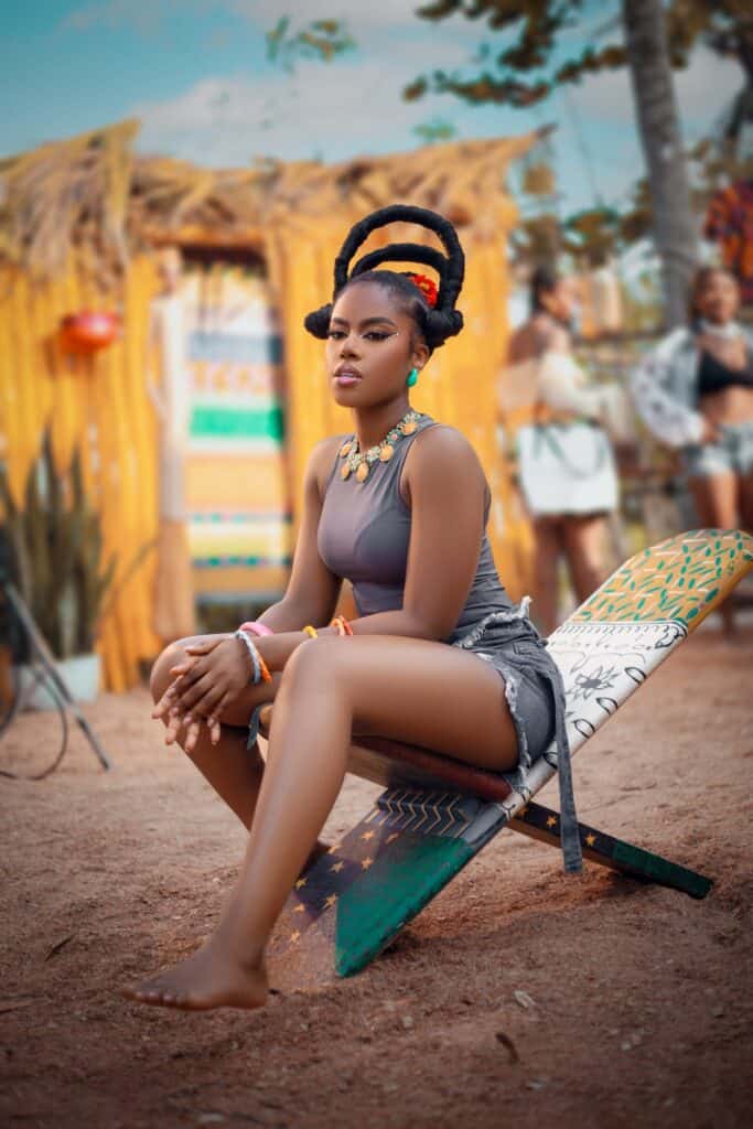MzVee Drops Brand New Single And Video ‘Peace Of Mind’