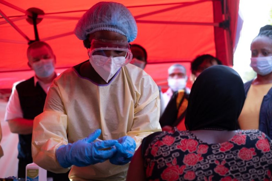 Uganda Begins Testing New Ebola Vaccine Amid Outbreak