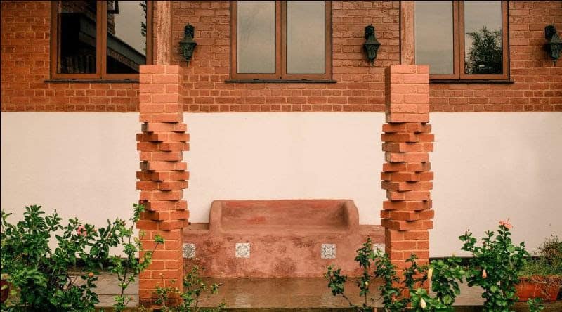 Goa Architect Blends Northern African Brickwork into Unique Home Design