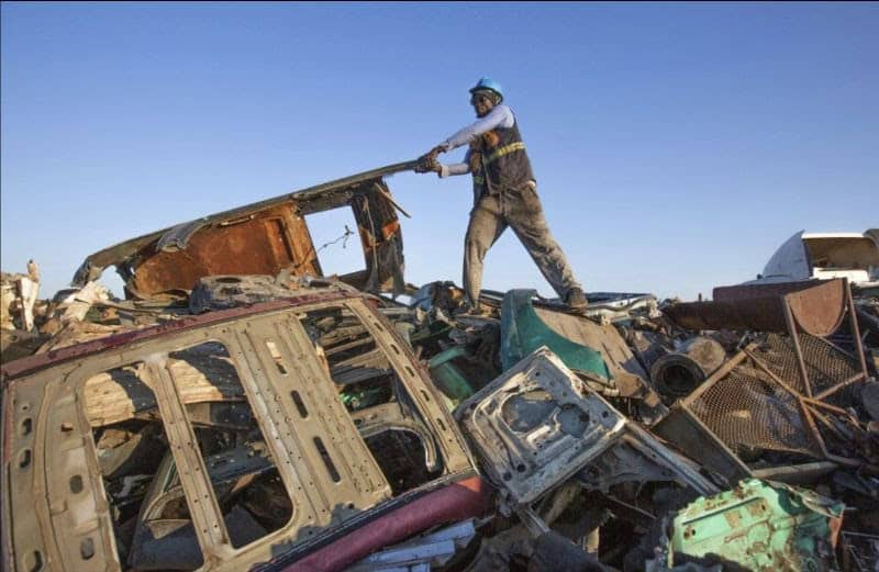 How Zimbabwe’s Scrap Metal Hunters Contribute to Climate Action