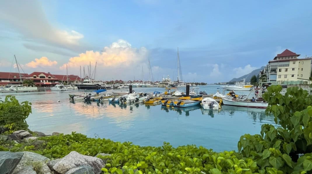 Seychelles backs Mauritius in Chagos dispute Seychelles backs Mauritius in Chagos dispute
