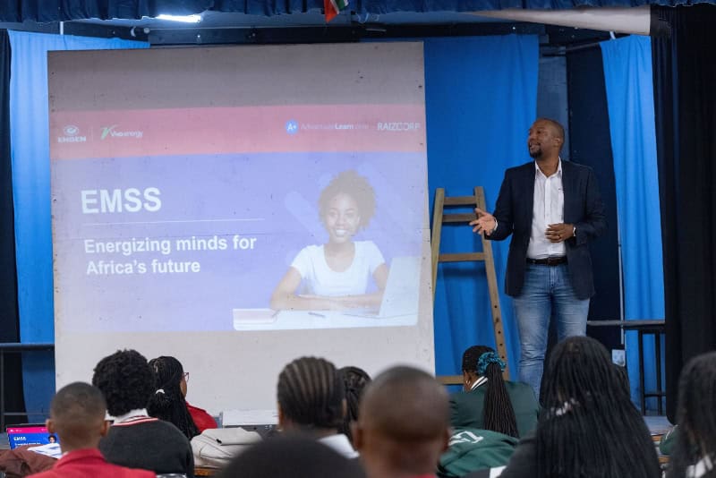 Engen Maths & Science Schools introduce new blended learning platform for African students.
