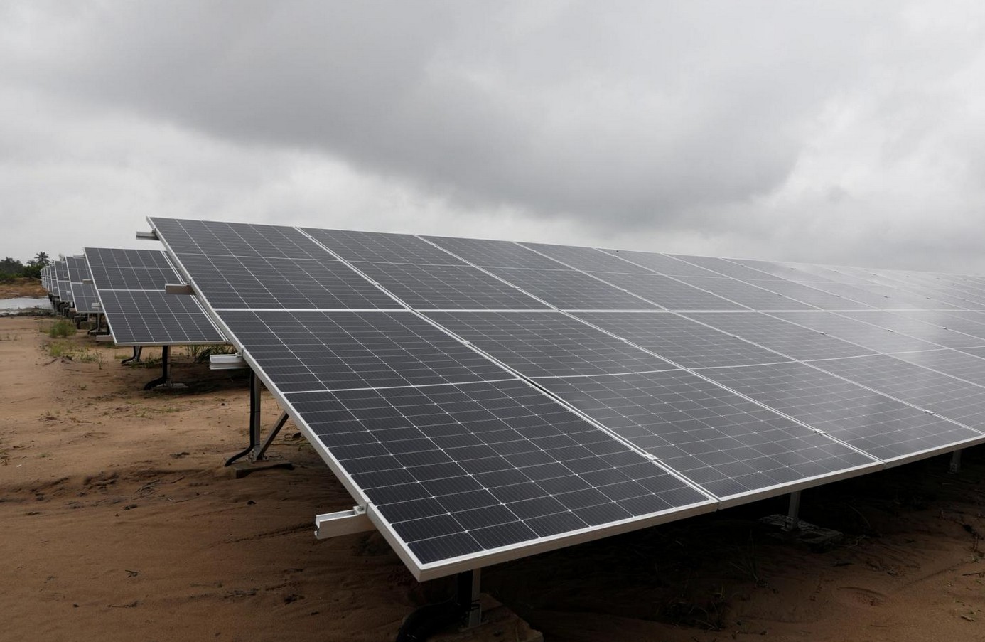 Solar minigrids